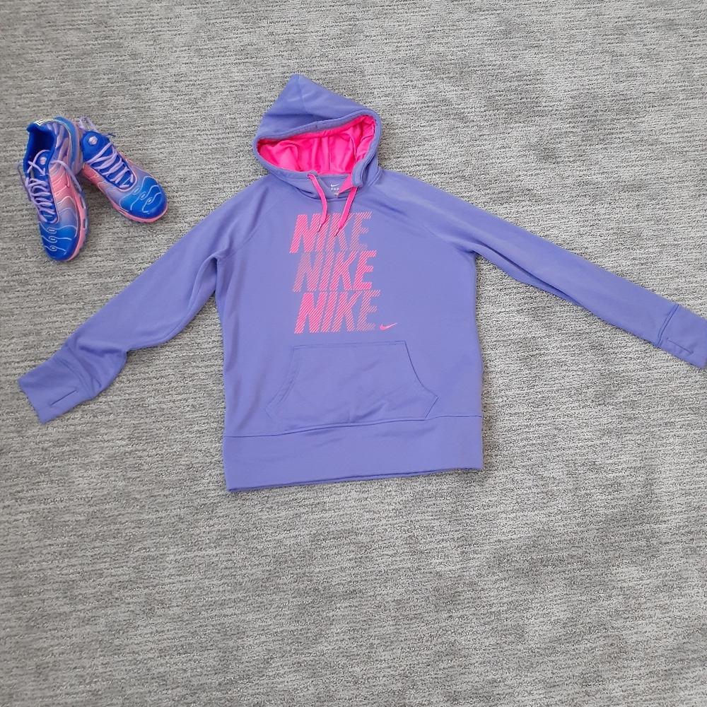 Nike sweatshirt